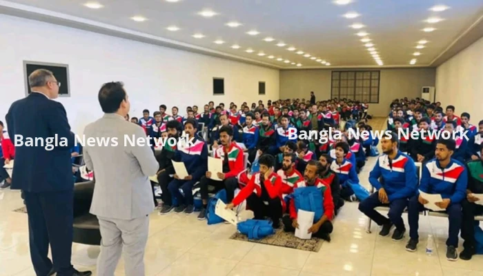 লিবিয়া থেকে দেশে ফিরলেন ১৭৬ জন