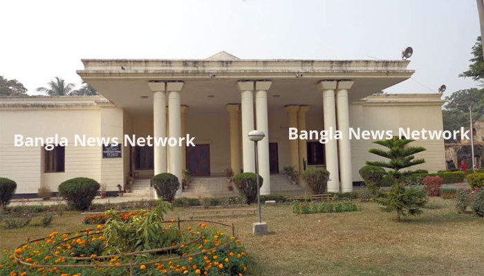 সিরাজগঞ্জের রবীন্দ্র কাছারি বাড়িতে যেভাবে যাবেন, যা দেখবেন, যেখানে থাকবেন