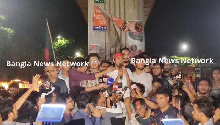 সারা দেশে ক্লাস বর্জনের ডাক শিক্ষার্থীদের