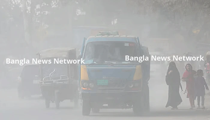 ঢাকা আজ বায়ুদূষণে বিশ্বের তৃতীয় স্থানে, অবস্থার গাইডলাইন ‘খুব অস্বাস্থ্যকর’