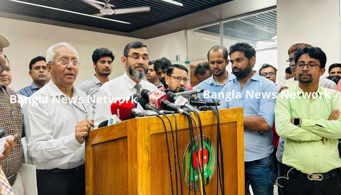 সংসদ নির্বাচন থেকে পোস্টার উঠে যাচ্ছে বলে জানিয়েছে ইসি
