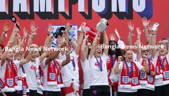 ইউরো জয়ী লায়নেসদের লন্ডনে বর্ণাঢ্য সংবর্ধনা