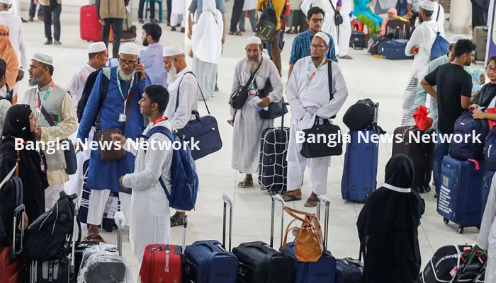 ৫২টি ফ্লাইটে ফিরলেন ২০ হাজারের বেশি হাজি