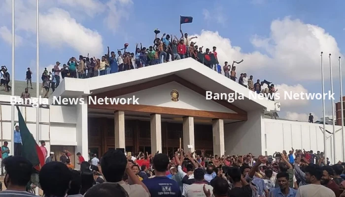 জুলাই গণ-অভ্যুত্থান স্মরণে ৩৬ দিনের অনুষ্ঠানমালা ঘোষণা সরকারের